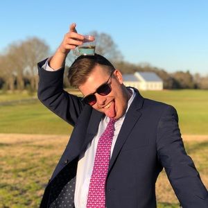 Meet your Posher, Dillon